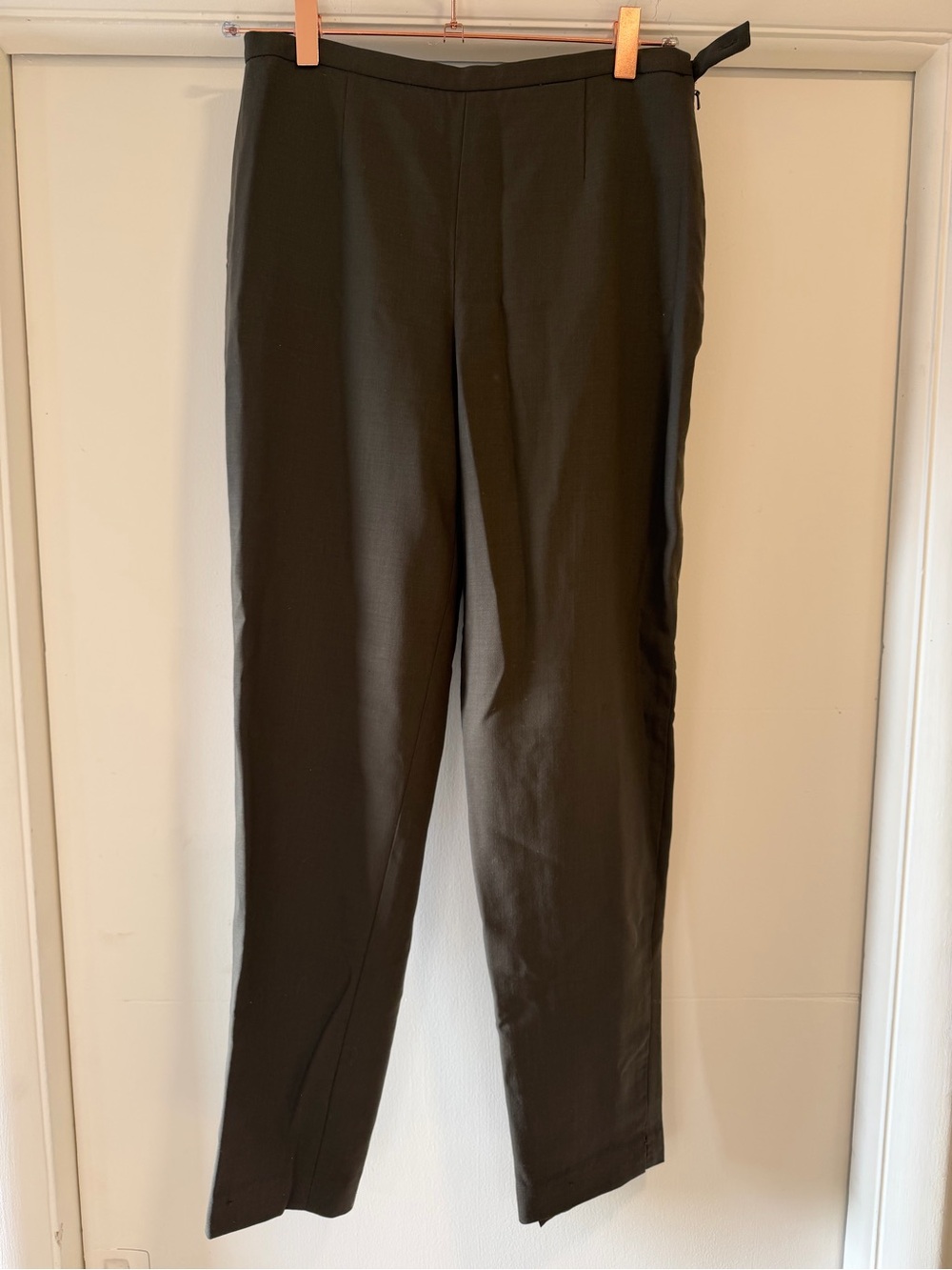 Women’s Worth Petite Dress Pants - 100% Wool- Sleek Tailored Fit